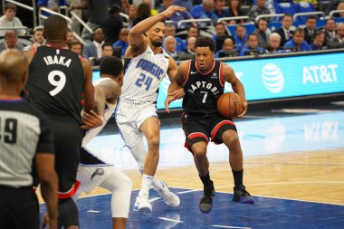 Orlando Magic 21 Nisan 2019 tarihinde Orlando Florida 'daki Amway Arena' da düzenlenen NBA Playoff 1 'de Toronto Rapçileri' ne ev sahipliği yapıyor..