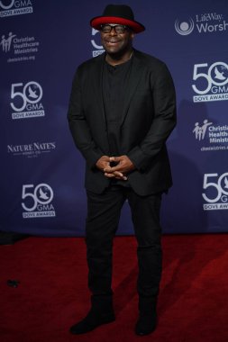 15 Ekim 2019 'da Nashville, Tennessee' deki Linbscome Üniversitesi 'nde verilen 50. GMA Dove Ödülleri sırasında kırmızı halı. 