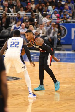 Orlando Magic 25 Ekim 2018 'de Orlando Florida' daki Amway Center 'da Portland Trail Blazers' ı sunar.. 