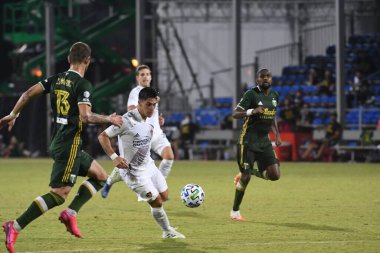 Los Angeles Galaksisi, 14 Temmuz 2020 'de Orlando Florida ABD' deki ESPN Vahşi Spor Dünyası 'nda düzenlenen MLS Sırt Turnuvası sırasında Portland Timbers ile karşı karşıya geldi..