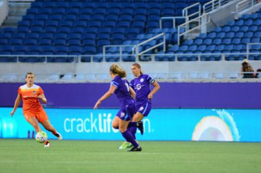 Orlando Pride sunucusu Houston Dash 23 Haziran 2016 'da Orlando Florida' daki Dünya Kampı Stadyumu 'nda..