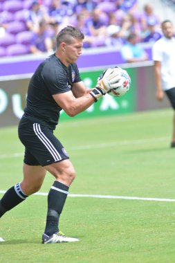 Orlando City 15 Nisan 2017 'de Florida, Orlando' daki Citrus Bowl 'da Los Angeles Galaksisine ev sahipliği yaptı..  