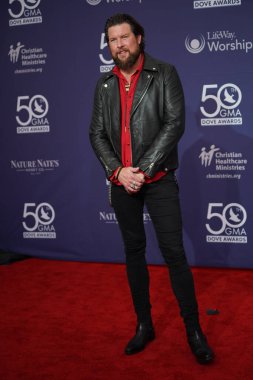 15 Ekim 2019 'da Nashville, Tennessee' deki Linbscome Üniversitesi 'nde verilen 50. GMA Dove Ödülleri sırasında kırmızı halı. 