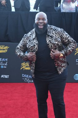 Kırmızı Halı Fotoğrafları 29 Mart 2019 Cumartesi günü Las Vegas 'taki Orleans Resort' ta düzenlenen 34. Yıldız Ödülleri sırasında çekildi.