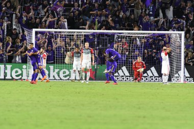 Orlando City SC, 23 Ekim 2016 'da Orlando Florida' daki Camp World Stadyumu 'nda DC United' ı ağırladı..  