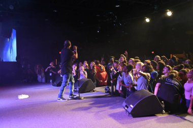 Crossover Kilisesi, 6 Ekim 2018 'de Tampa Florida' daki Crossover Kilisesi 'nde iki yıllık lezzet festivaline ev sahipliği yapıyor..  