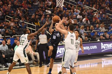 Orlando Magic, 19 Ocak 2019 Cumartesi günü Orlando Florida 'daki Amway Arena' da Milwaukee Doları 'na ev sahipliği yapıyor..