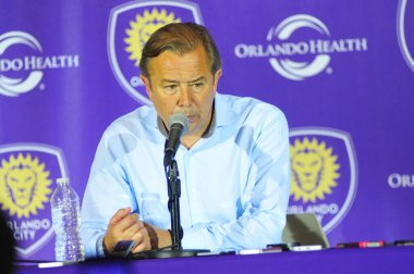 Orlando City SC, 8 Mayıs 2015 'te Florida' daki Kamp Dünyası Stadyumu 'nda Los Angeles Galaksisi' ne ev sahipliği yaptı.. 