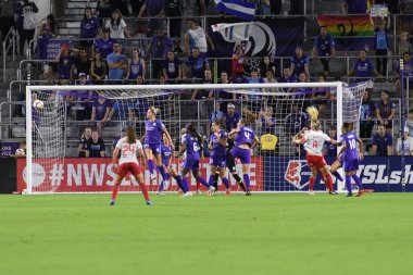 Orland Pride, 25 Ağustos 2018 'de Orlando Florida' daki Exploria Stadyumu 'nda Chicago Red Stars' a ev sahipliği yapıyor..  
