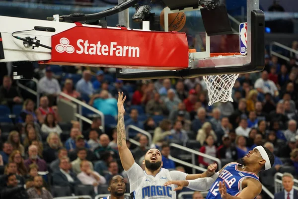Orlando Magic, Philadelphia 76ers 'ı 13 Kasım 2019 Çarşamba günü Amway Center' da ağırlamaktadır. Fotoğraf: Marty Jean-Louis