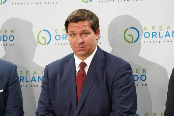 Florida Valisi Ron Desantis ve Alex Leitao ile 31 Temmuz 2019 Çarşamba günü Orlando Florida Exploria Stadyumu 'nda maç öncesi basın toplantısı düzenlendi. 