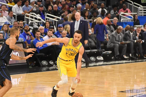 Orlando Magic Hostí Zlaté Státní Bojovníky Amway Center Orlandu Floridě — Stock fotografie