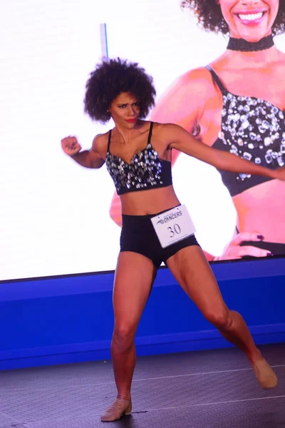 Orlando Magic 28 Temmuz 2016 'da Orlando Florida' daki Amway Center 'da Sihirli Dansçılar Seçmeleri' ne ev sahipliği yapıyor..  