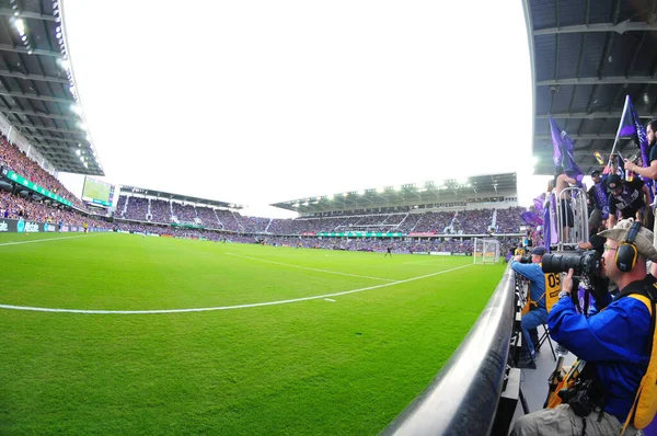 Orlando City, 5 Mart 2017 'de Orlando City Stadyumu' nda NYC FC 'ye ev sahipliği yaptı..