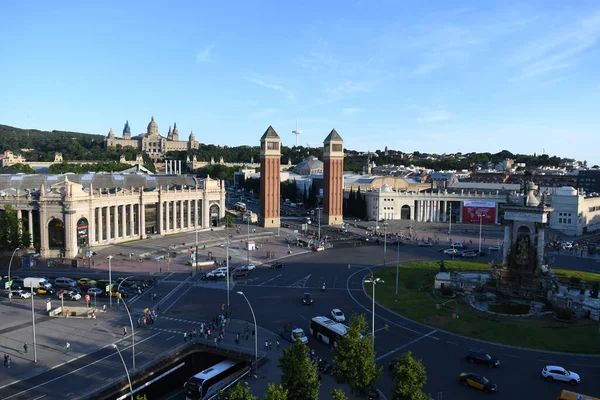 Vacker Utsikt Över Antika Byggnadsfasader Den Gamla Staden Stadsbilden Stora — Stockfoto