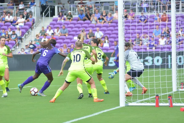 Orlando Pride 21 Temmuz 2018 'de Orlando Florida' daki Exploria Stadyumu 'nda Seattle Reign FC' ye ev sahipliği yapmaktadır. Fotoğraf: Marty Jean-Louis