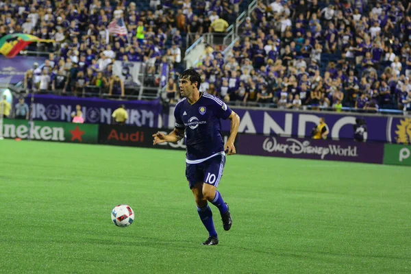 Orlando City, 24 Ağustos 2016 'da Orlando Florida' daki Kamp Dünyası Stadyumunda Toronto FC 'ye ev sahipliği yaptı..