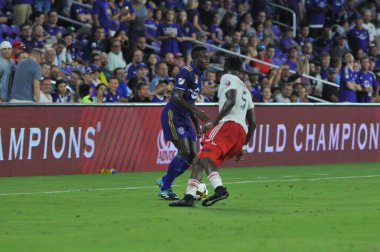 Orlando City 27 Eylül 2017 'de Orlando City Stadyumu' nda New England Devrimi 'ne ev sahipliği yaptı..  