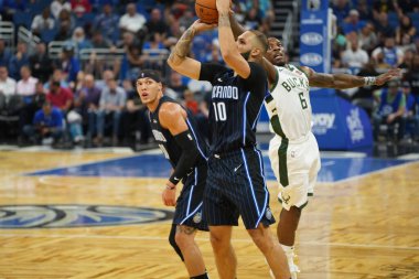 Orlando Magic, Orlando, Florida, ABD 'deki Amway Center' da Milwaukee Bucks 'a ev sahipliği yapıyor. 1 Kasım 2019.  