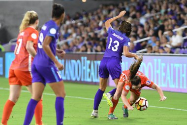 Orlando Pride 28 Haziran 2018 'de Orlando City Stadyumu' nda Houston Dash 'e ev sahipliği yaptı..  