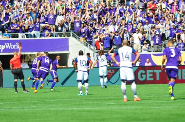 Orlando City SC, 6 Mart 2016 tarihinde Orlando Florida 'daki Citrus Bowl' da Real Salt Lake 'e ev sahipliği yaptı..