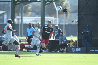 Toronto FC, 13 Temmuz 2020 tarihinde Orlando Florida 'da düzenlenen ESPN Wild World of Sports' ta düzenlenen MLS Back Tournament sırasında D.C. United ile karşı karşıya geldi..  