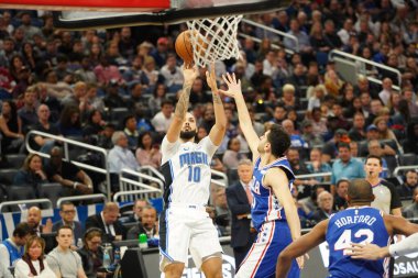 Orlando Magic 27 Aralık 2019 Cuma günü Orlando, Florida 'daki Amway Arena' da Philadelphia 76ers 'a ev sahipliği yapıyor..