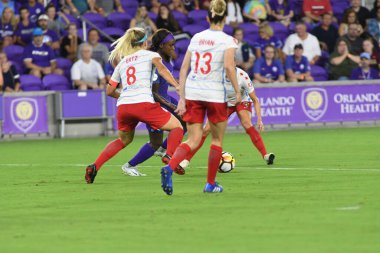 Orland Pride, 25 Ağustos 2018 'de Orlando Florida' daki Exploria Stadyumu 'nda Chicago Red Stars' a ev sahipliği yapıyor..  