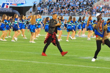 Kuzey Carolina 29 Aralık 2015 tarihinde Orlando Florida 'daki Kamp Dünya Stadyumu' nda oynanan Russell Atletizm Kupası 'nda Baylor ile karşılaşacak..