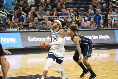 Orlando Magic 28 Şubat 2020 tarihinde Orlando Florida 'da Amway Center' da Minnesota Timberwolves 'a ev sahipliği yapar..  