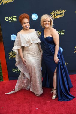 24 Mart 2018 Cumartesi günü Las Vegas 'taki Orleans Resort' ta düzenlenen 33. Yıldız Ödülleri Kırmızı Halı sırasında ünlüler.