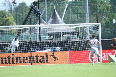 Toronto FC, 13 Temmuz 2020 tarihinde Orlando Florida 'da düzenlenen ESPN Wild World of Sports' ta düzenlenen MLS Back Tournament sırasında D.C. United ile karşı karşıya geldi.. 
