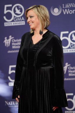 15 Ekim 2019 'da Nashville, Tennessee' deki Linbscome Üniversitesi 'nde verilen 50. GMA Dove Ödülleri sırasında kırmızı halı. 