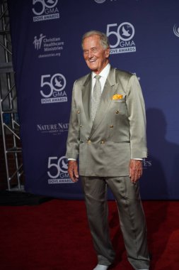 15 Ekim 2019 'da Nashville, Tennessee' deki Linbscome Üniversitesi 'nde verilen 50. GMA Dove Ödülleri sırasında kırmızı halı.