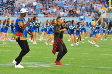 Kuzey Carolina 29 Aralık 2015 tarihinde Orlando Florida 'daki Kamp Dünya Stadyumu' nda oynanan Russell Atletizm Kupası 'nda Baylor ile karşılaşacak..