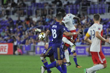 Orlando City 27 Eylül 2017 'de Orlando City Stadyumu' nda New England Devrimi 'ne ev sahipliği yaptı..  