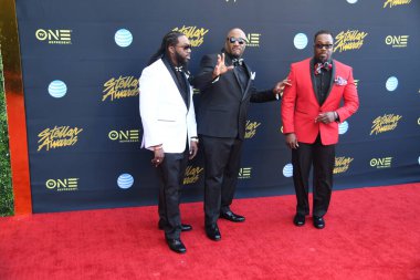 24 Mart 2018 Cumartesi günü Las Vegas 'taki Orleans Resort' ta düzenlenen 33. Yıldız Ödülleri Kırmızı Halı sırasında ünlüler.