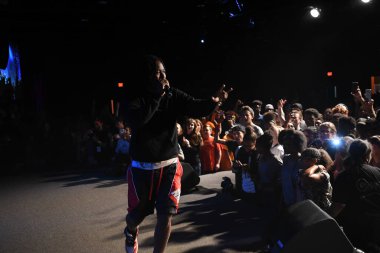 Crossover Kilisesi, 6 Ekim 2018 'de Tampa Florida' daki Crossover Kilisesi 'nde iki yıllık lezzet festivaline ev sahipliği yapıyor.. 