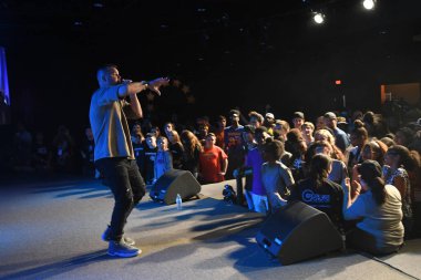 Crossover Kilisesi, 6 Ekim 2018 'de Tampa Florida' daki Crossover Kilisesi 'nde iki yıllık lezzet festivaline ev sahipliği yapıyor..  