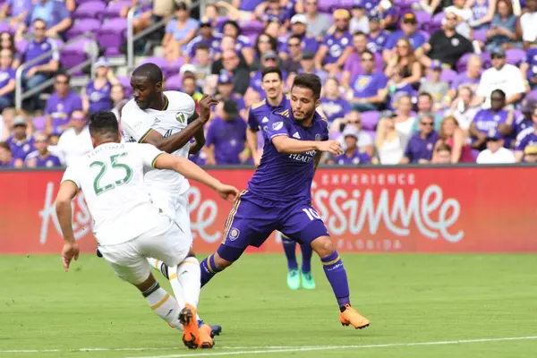 Orlando City 8 Nisan 2018 'de Orlando Florida' daki Exploria Stadyumu 'nda Portland Timbers' a ev sahipliği yaptı..