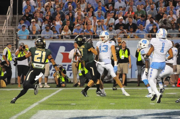 North Carolina Αντιμετωπίσει Baylor Κατά Διάρκεια Του Russell Athletic Bowl — Φωτογραφία Αρχείου