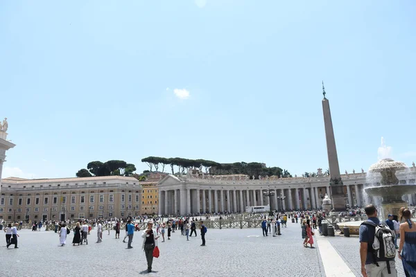 意大利梵蒂冈主广场的景观 — 图库照片