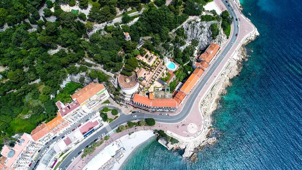 Şehir plajlı sahil manzarası çok güzel.