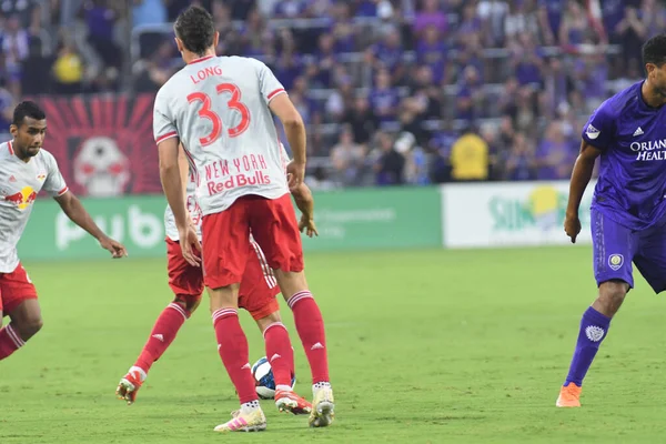 Orlando City 21 Temmuz 2019 tarihinde Florida, Orlando 'da Exploria Stadyumu' nda New York Red Bulls 'a ev sahipliği yaptı..