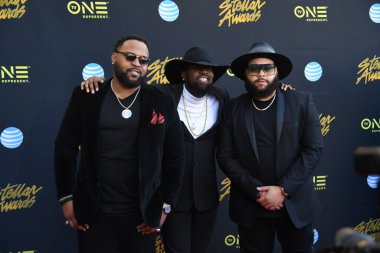 24 Mart 2018 Cumartesi günü Las Vegas 'taki Orleans Resort' ta düzenlenen 33. Yıldız Ödülleri Kırmızı Halı sırasında ünlüler.