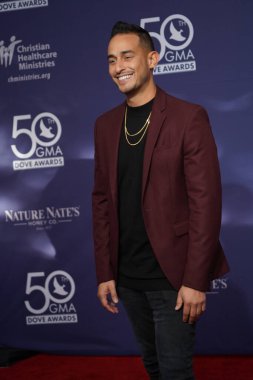 15 Ekim 2019 'da Nashville, Tennessee' deki Linbscome Üniversitesi 'nde verilen 50. GMA Dove Ödülleri sırasında kırmızı halı. 