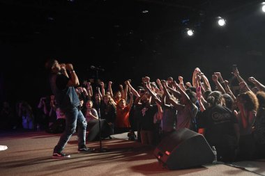 Crossover Kilisesi, 6 Ekim 2018 'de Tampa Florida' daki Crossover Kilisesi 'nde iki yıllık lezzet festivaline ev sahipliği yapıyor..  