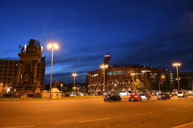 Akşamları şehir ışıklarına bak, şehir manzarası
