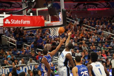 Orlando Magic 13 Ekim 2019 'da Florida, Orlando' daki Amway Center 'da Philadelphia 76ers' a ev sahipliği yaptı.. 