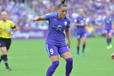 Orlando Pride 22 Nisan 2017 'de Orlando City Stadyumu' nda Washington Spirit 'e ev sahipliği yaptı..  